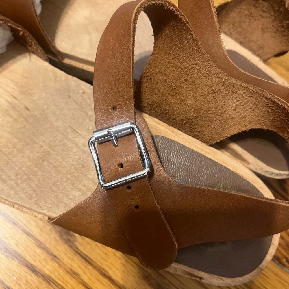 MIA Anna Mule Leather and Wood Clogs - Picture 5 of 8